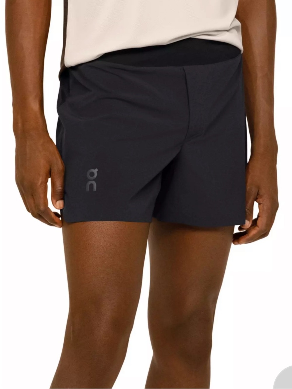 On Cloud Men's 5" Lightweight Short